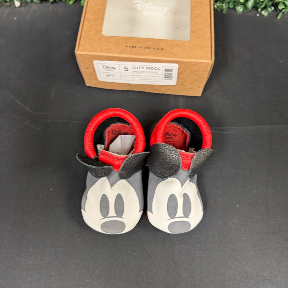 Freshly Picked Disney Baby Mickey Ears City Baby Shoe - I5 - Picture 2 of 10
